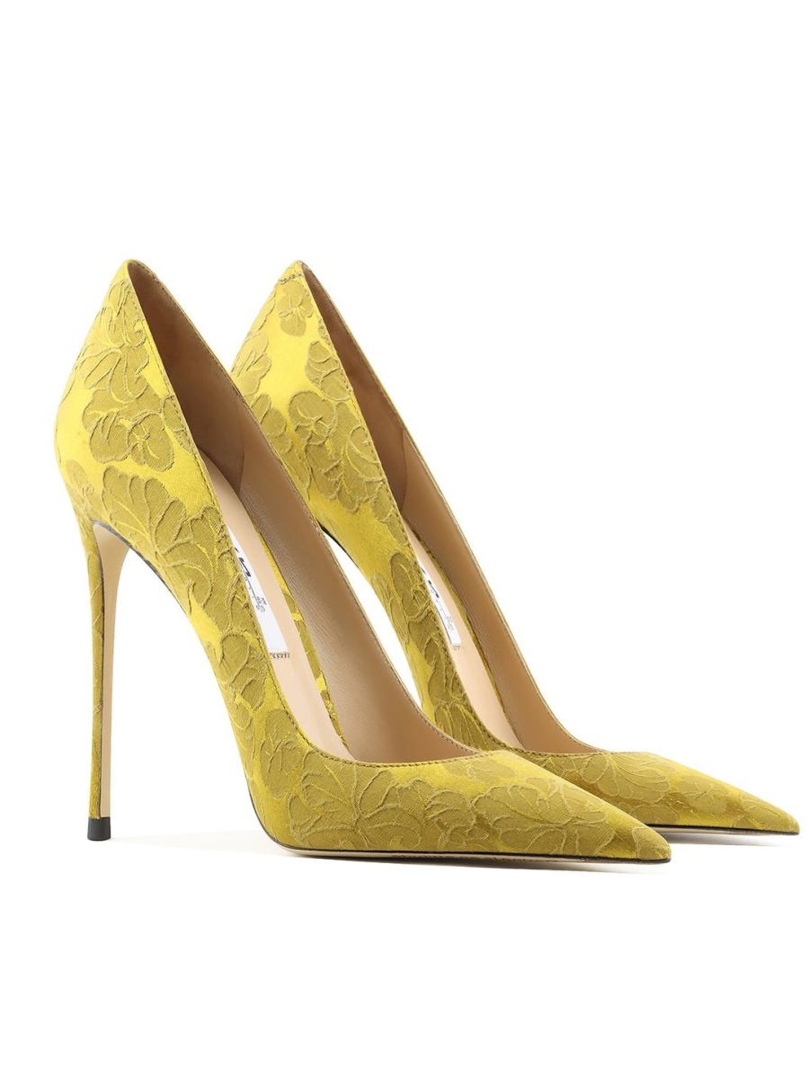 Strut in Style: 5 Irresistible Heels That Speak&nbsp;Glamour